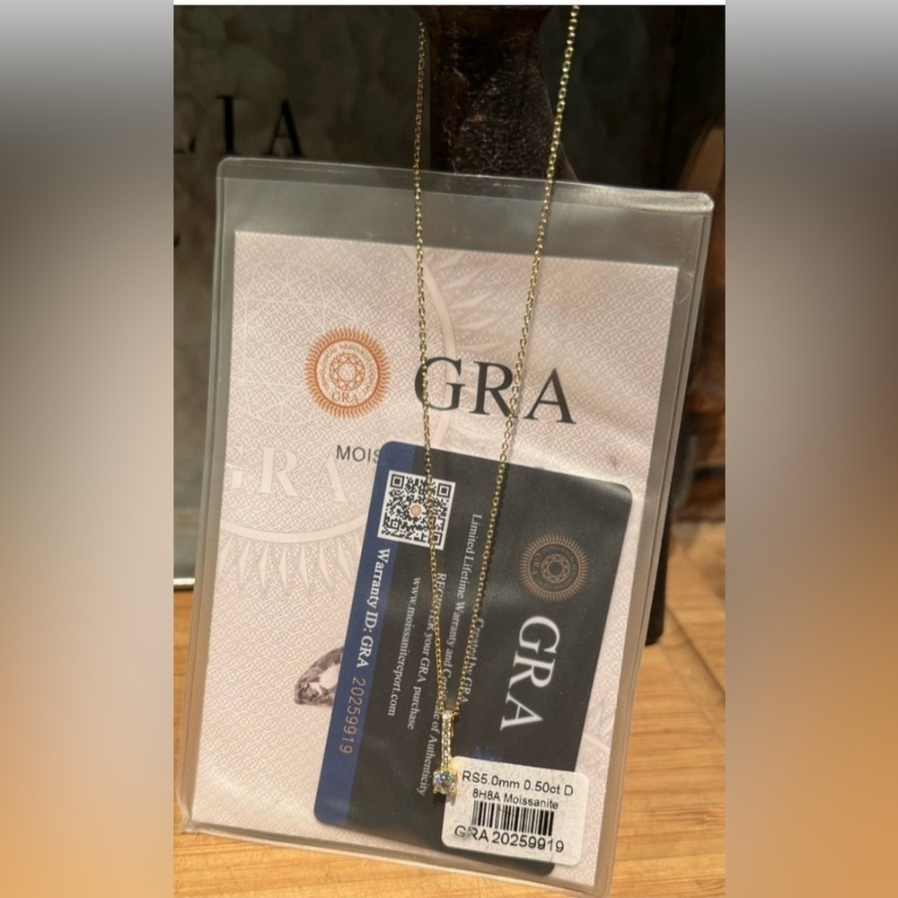 Moissanite Necklace .75 ctw, .925 Sterling Silver, Plated in 14k Yellow Gold NEW - Picture 2 of 6